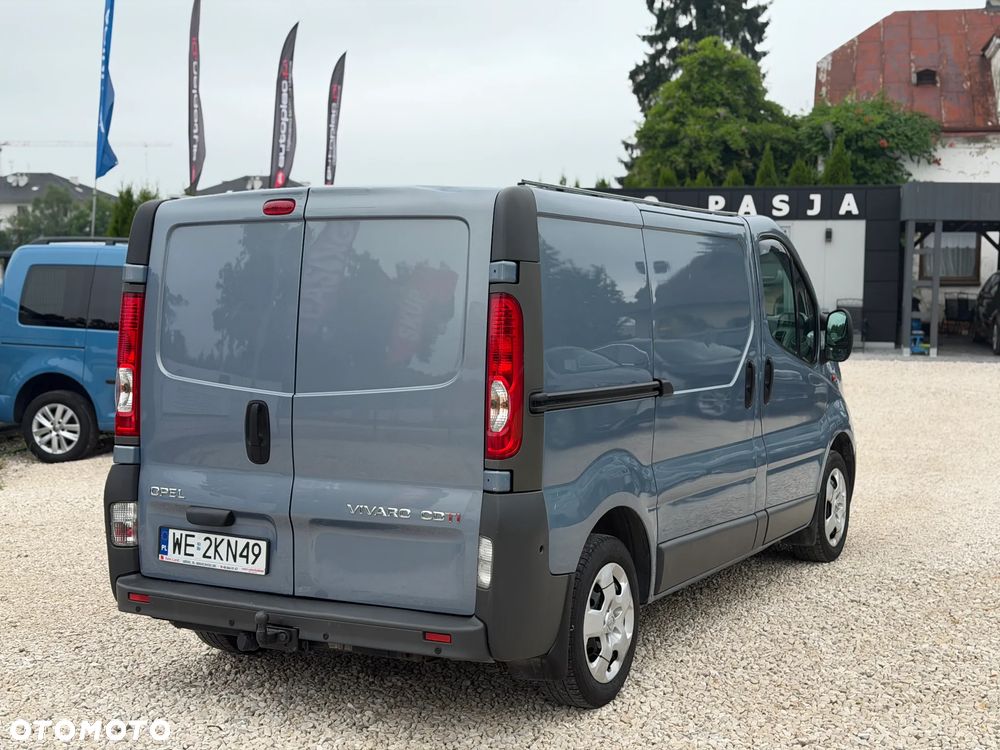 Opel VIVARO - 8