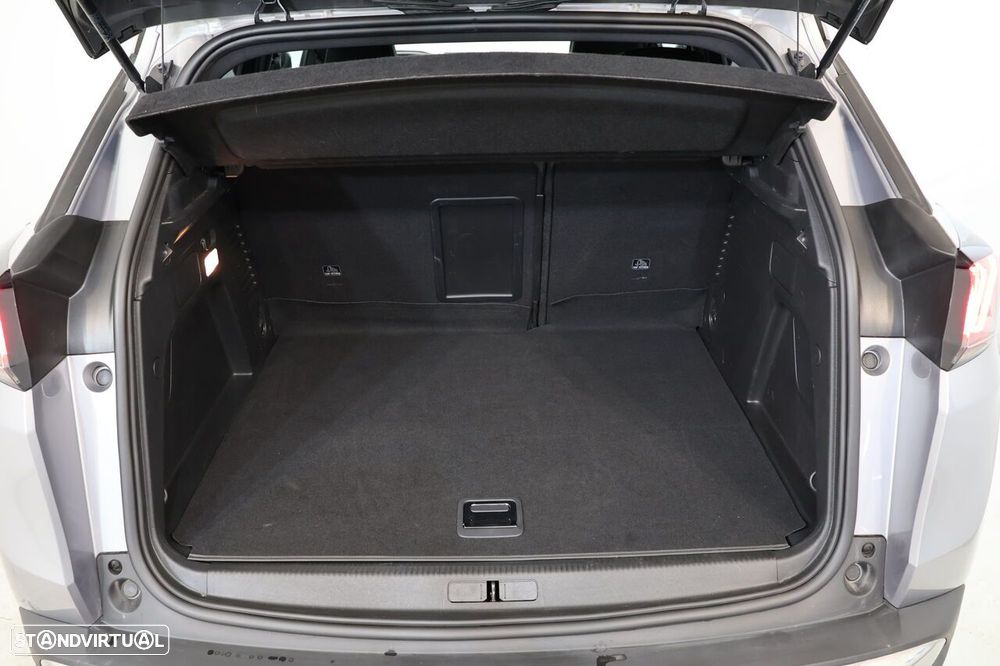 Peugeot 3008 1.6 Hybrid Allure Pack e-EAT8 - 17