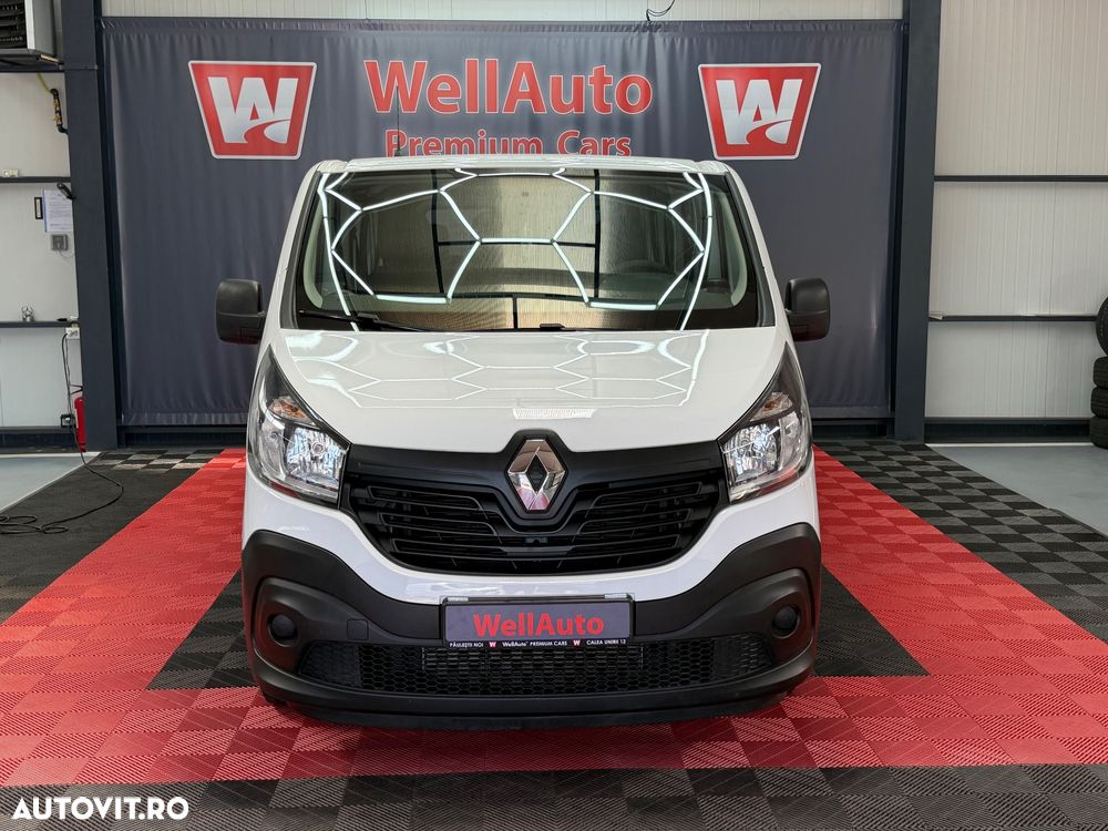 Renault Trafic Combi L2H1 7+1 Expression