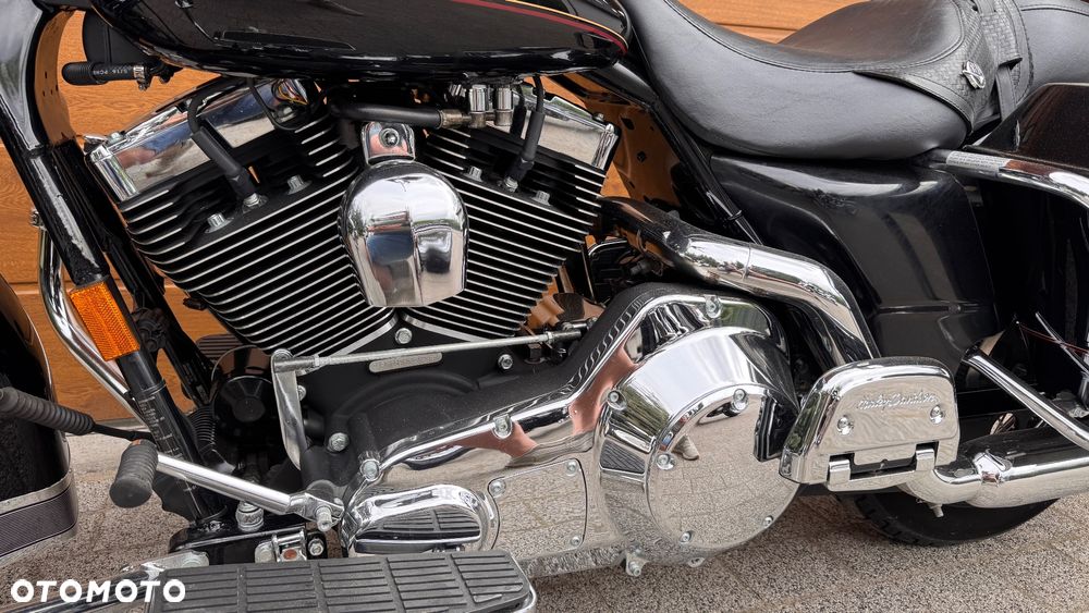 Harley-Davidson Touring Road King - 8