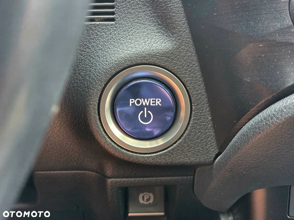 Lexus ES 300h Business Edition + - 34