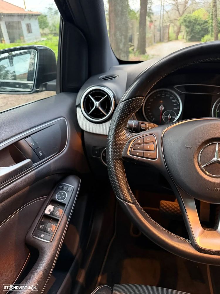 Mercedes-Benz B 250 - 13