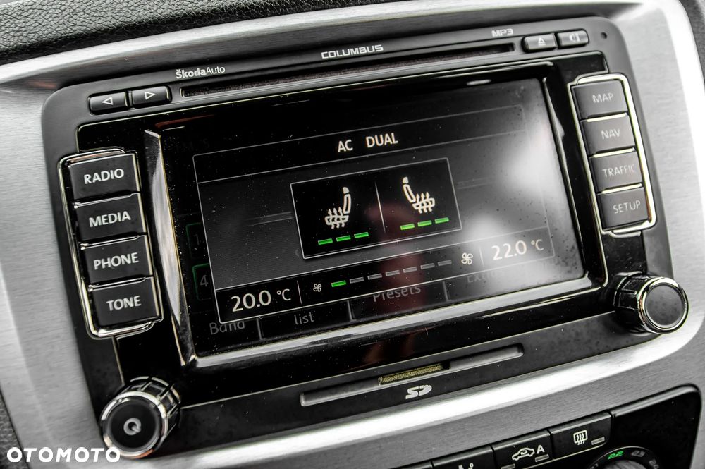 Skoda Octavia 2.0 TFSI RS DSG - 32