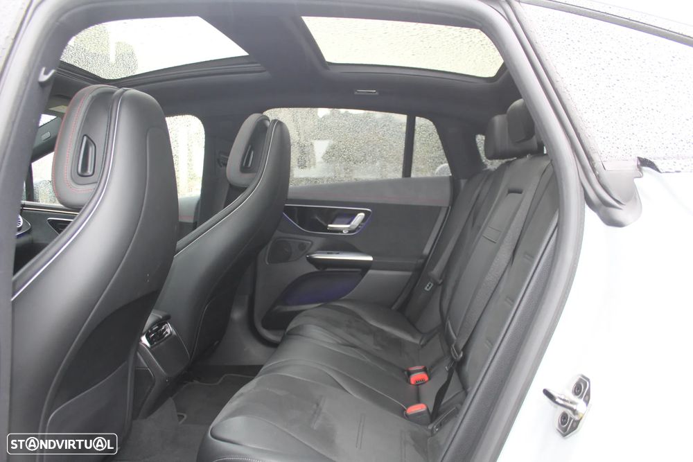 Mercedes-Benz EQE 300 AMG Line - 26