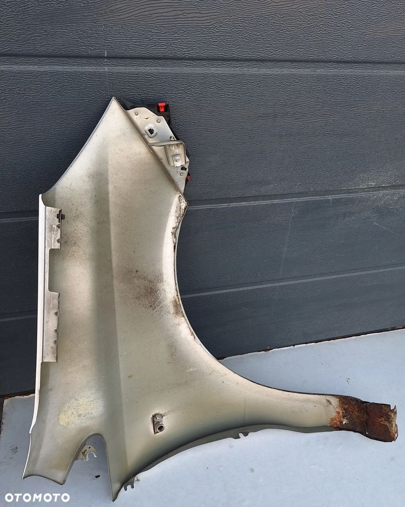 BŁOTNIK PRZEDNI LEWY - OPEL CORSA D /  SREBRNY-Z157 - 3