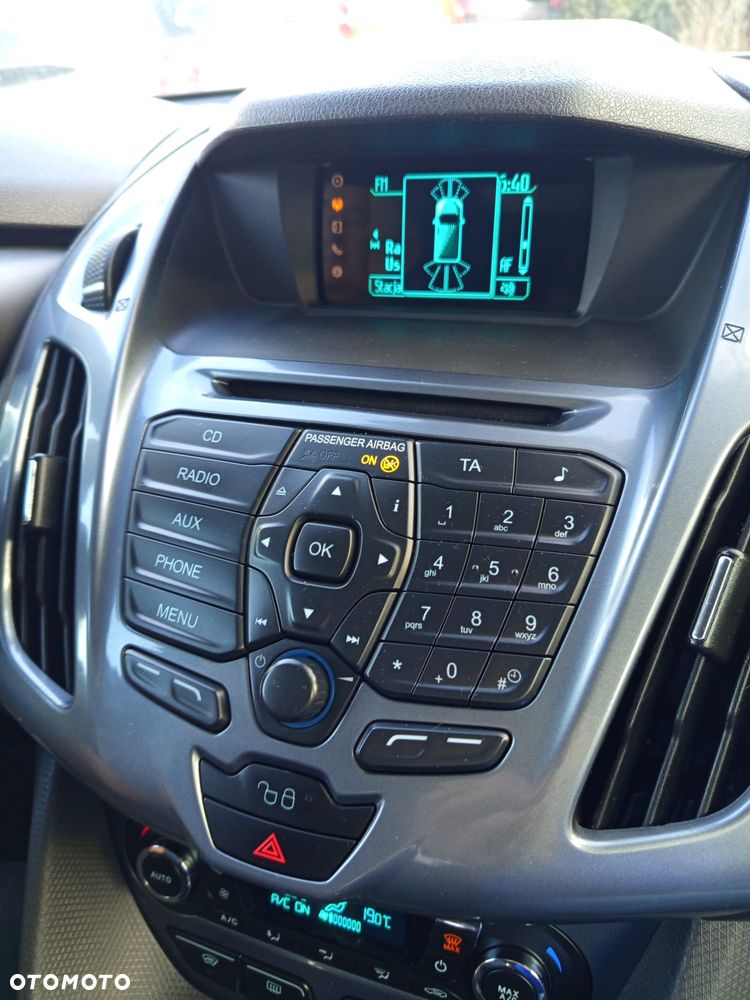 Ford Tourneo Connect Grand - 9