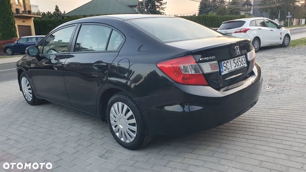 Honda Civic 1.8 Comfort - 5