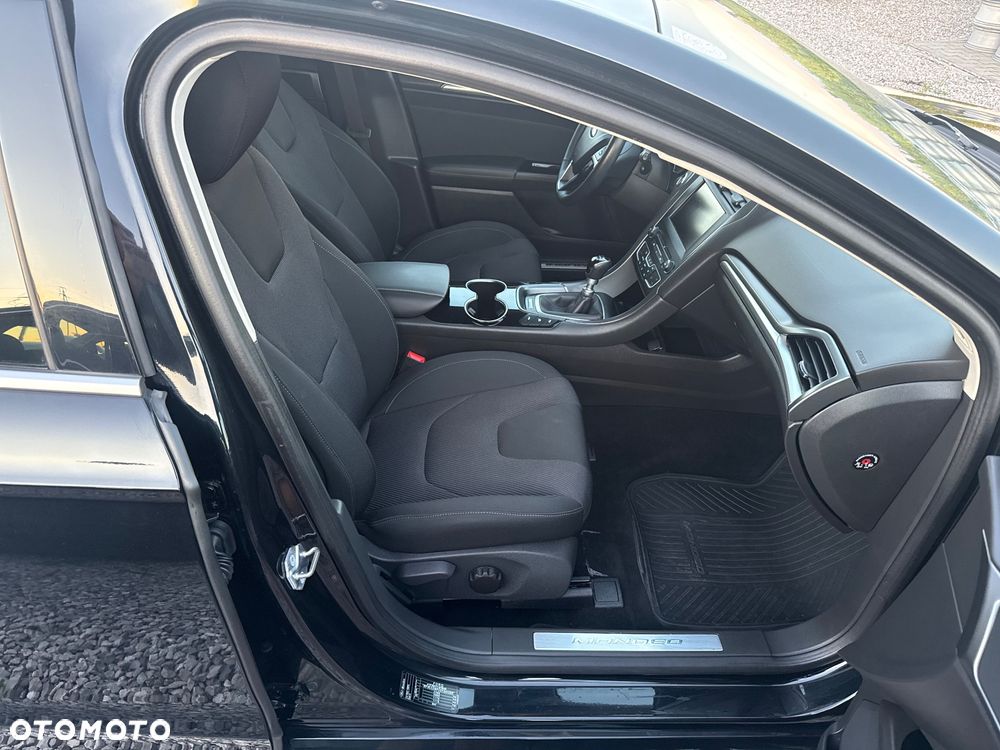 Ford Mondeo 2.0 TDCi Titanium - 14