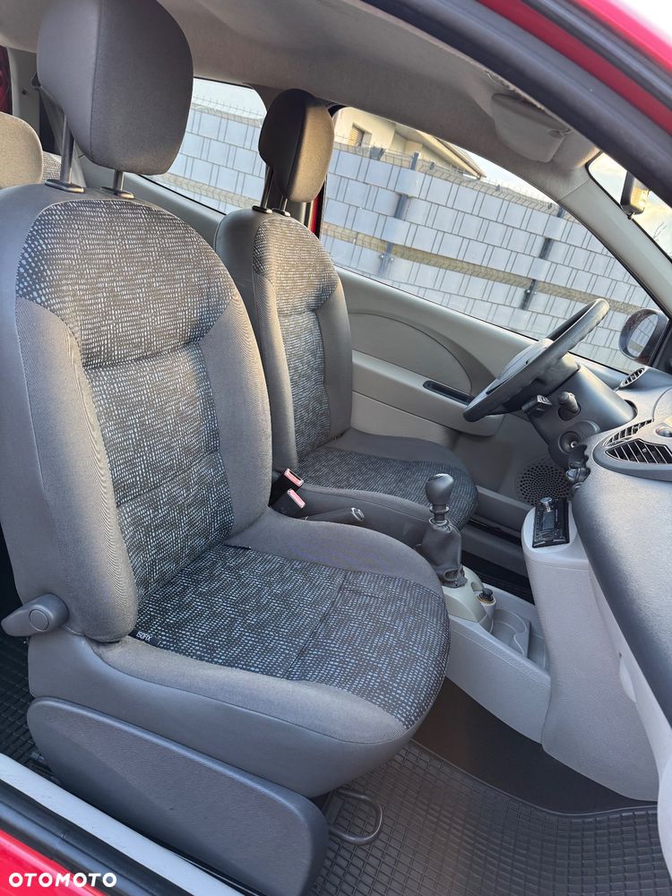 Renault Twingo 1.2 8V Access - 20