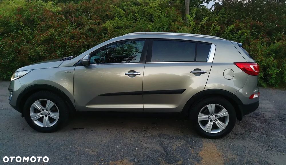 Kia Sportage 2.0 L 2WD - 5