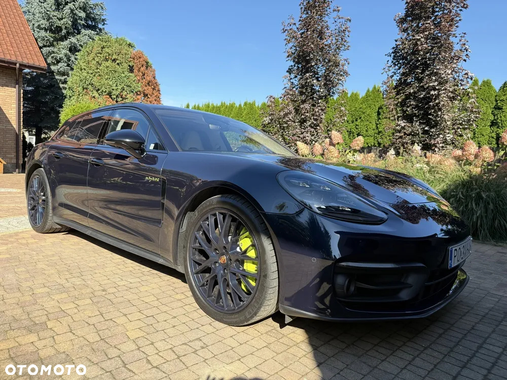 Porsche Panamera - 6