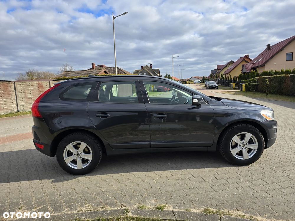 Volvo XC 60 DRIVe Kinetic - 4