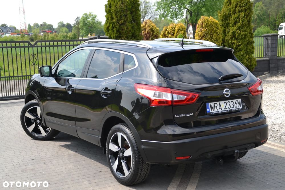 Nissan Qashqai 1.6 DIG-T 360 - 16