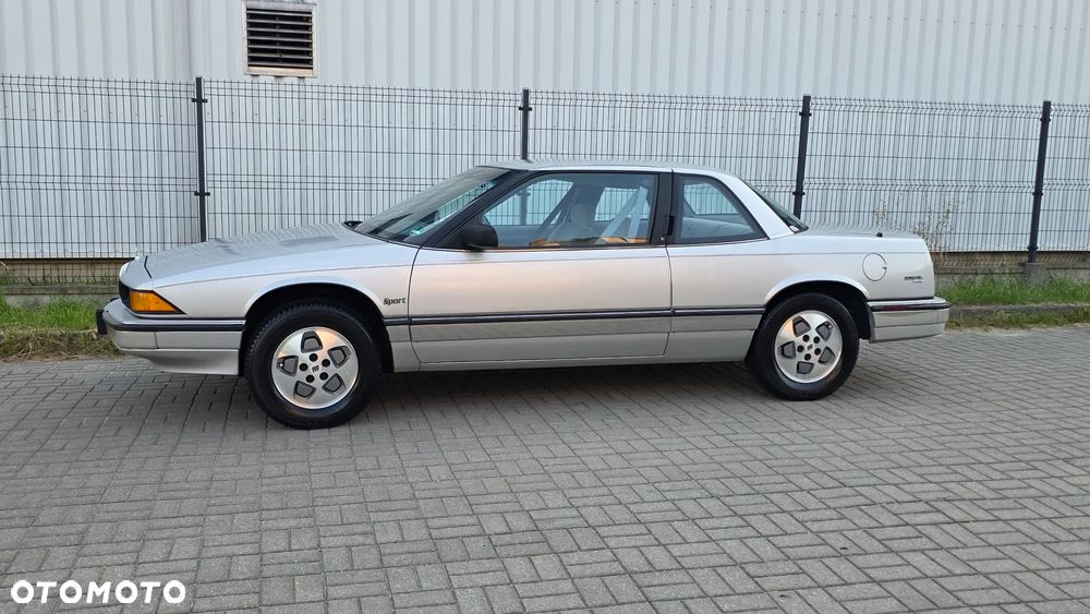 Buick Regal - 6