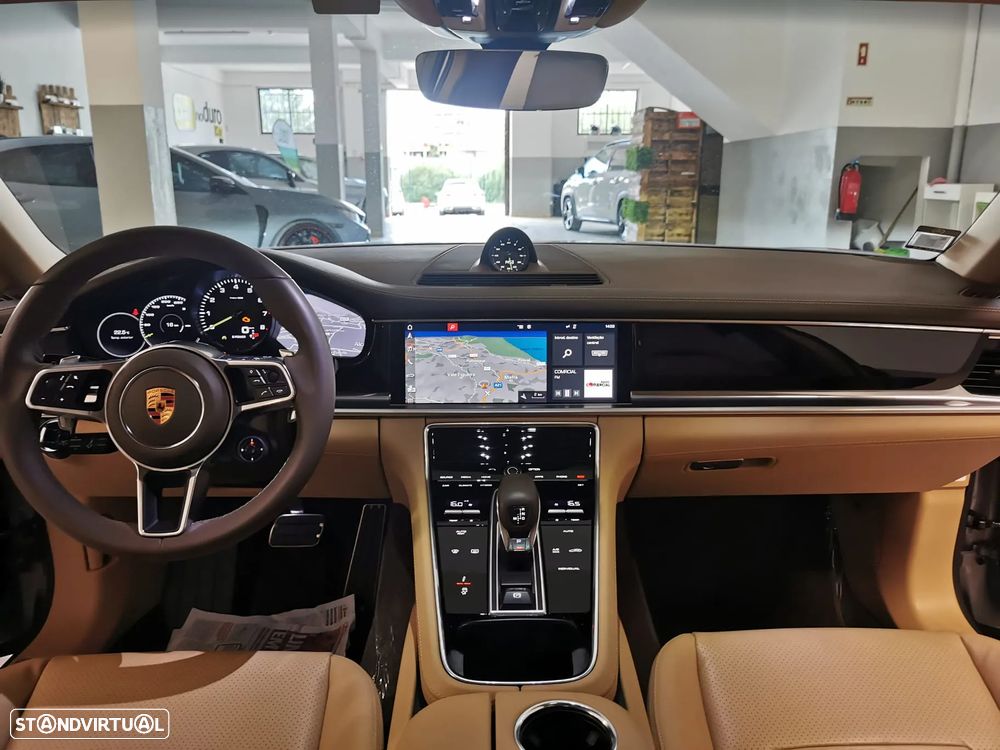 Porsche Panamera Sport Turismo 4 E-Hybrid Platinum Edition - 18