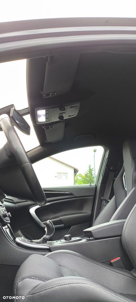 Opel Insignia 2.8 T V6 OPC - 26