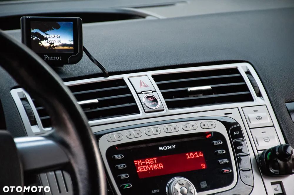 Ford Kuga 2.0 TDCi Titanium - 32