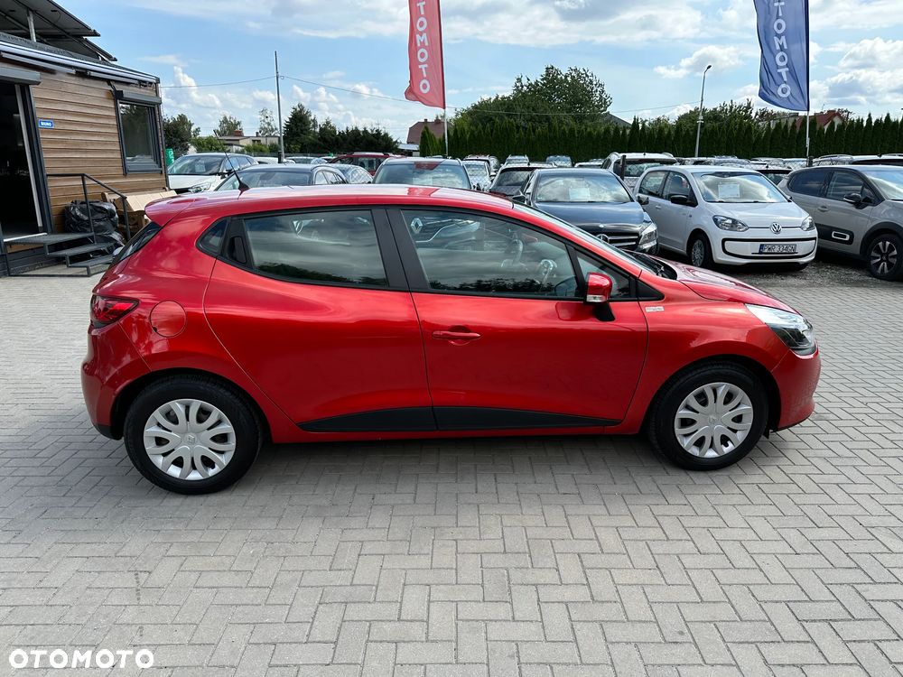Renault Clio - 35