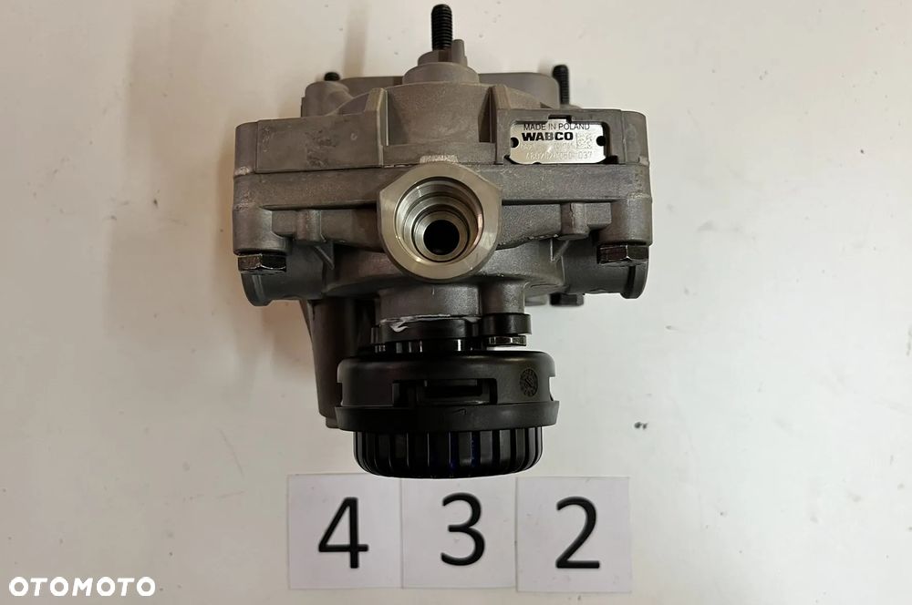 Zawór sterujący naczepy WABCO 4802020050 - 1
