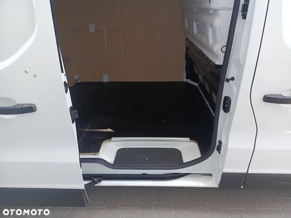 Renault Trafic - 7