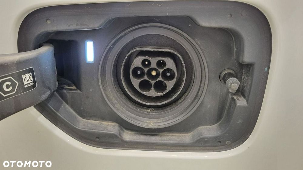 BMW Seria 3 - 26