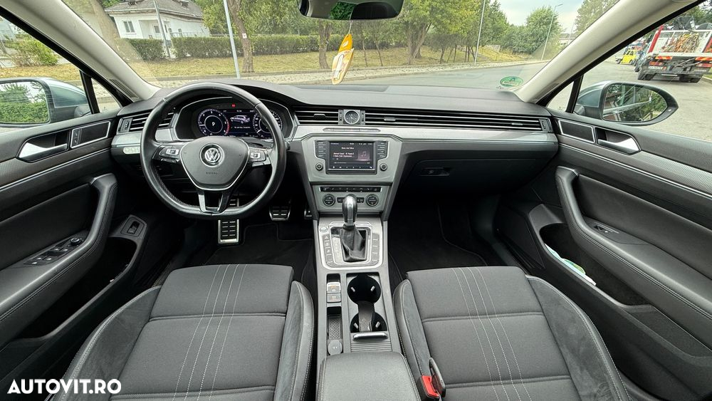 Volkswagen Passat Alltrack - 10