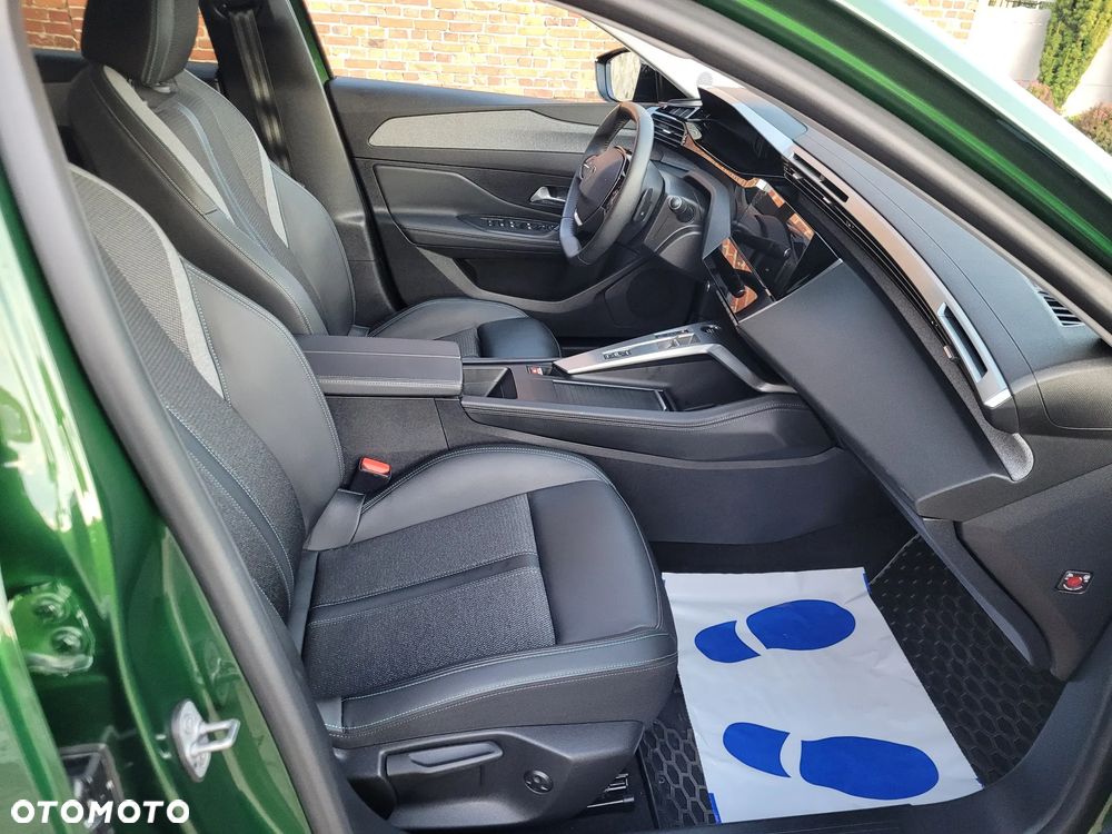 Peugeot 308 1.2 PureTech Allure Pack S&S EAT8 - 15