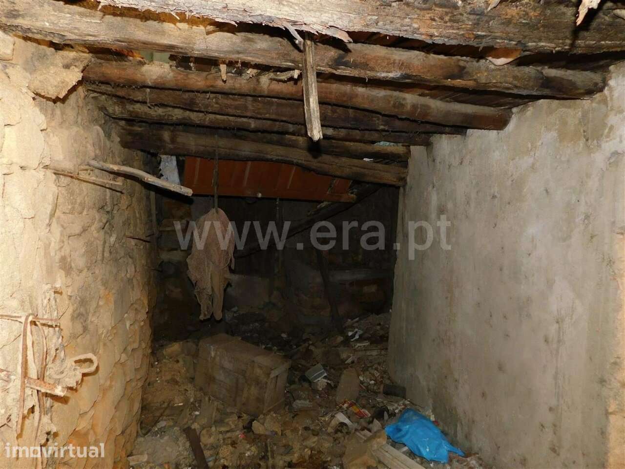 Moradia em Banda Estúdio / Fundão, Aldeia de Joanes - Grande imagem: 4/6