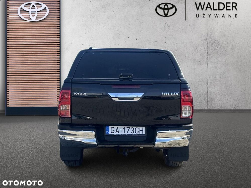 Toyota Hilux 2.4 D-4D Double Cab SR5 4x4 - 6