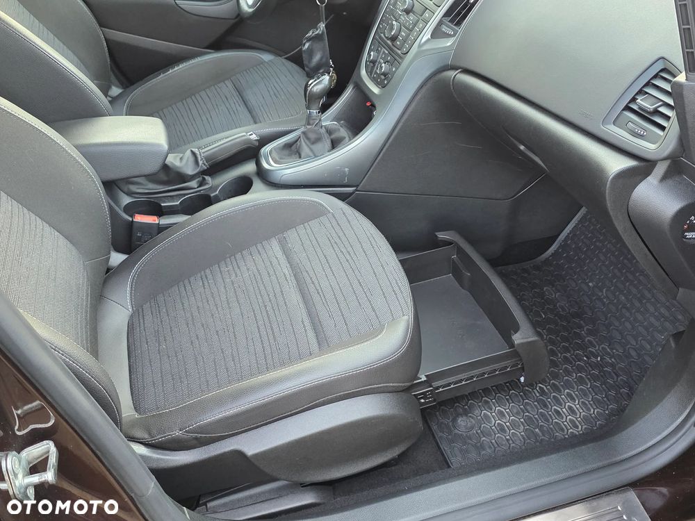 Opel Astra 1.4 T Energy EU6 - 7