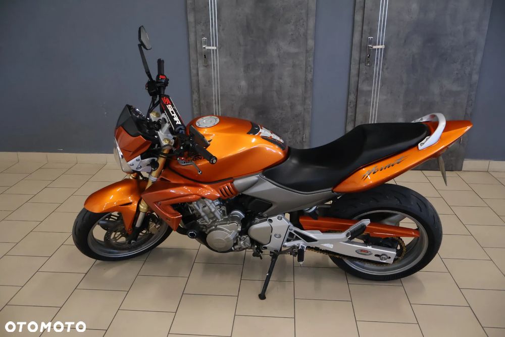 Honda CB - 10