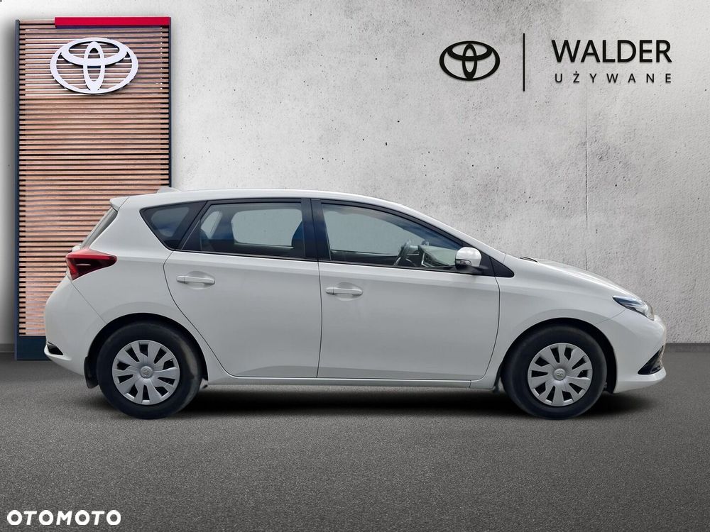 Toyota Auris 1.33 VVT-i Active - 8