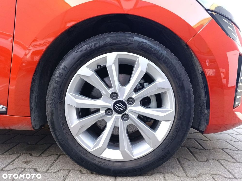 Renault Clio - 17