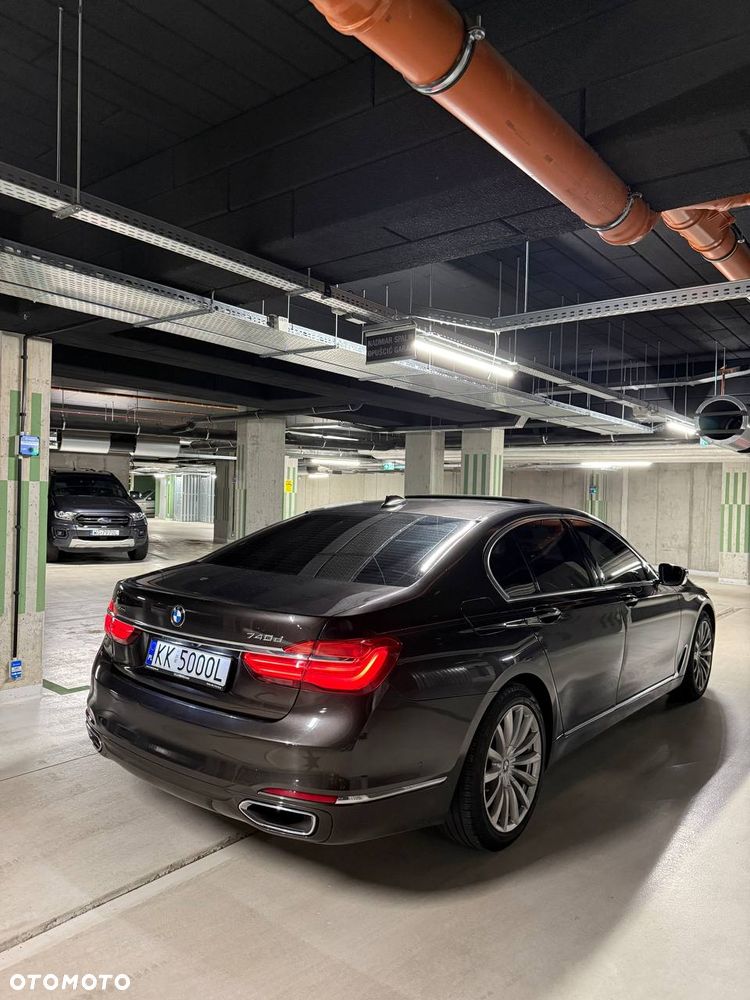 BMW Seria 7 740d xDrive - 10