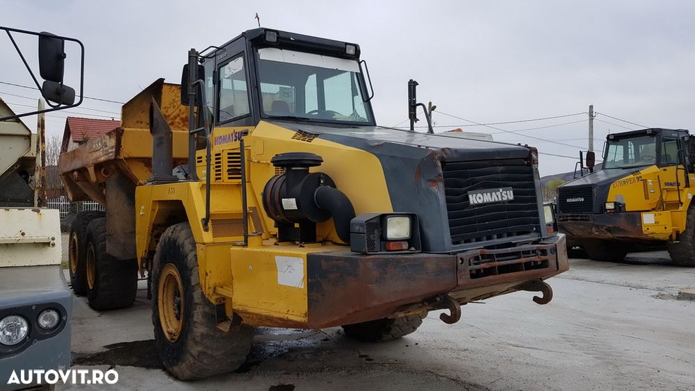 Komatsu HN 300  Dumper 6X6 - 2