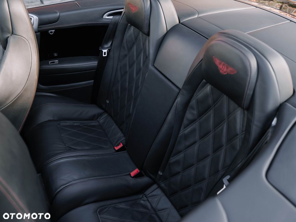 Bentley Continental GT - 10