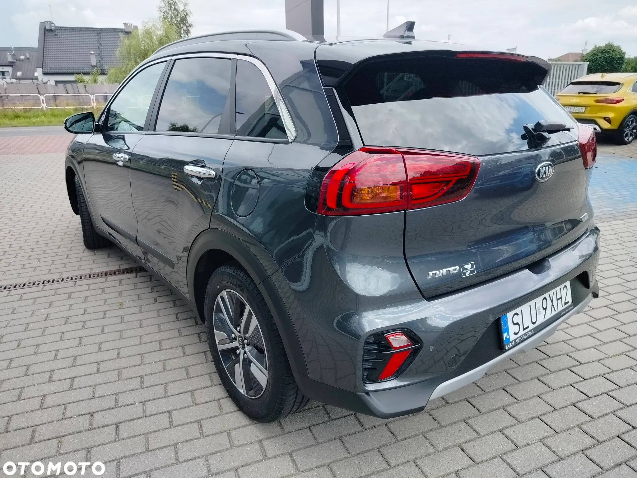 Kia Niro 1.6 GDI Hybrid L Business Line - 9