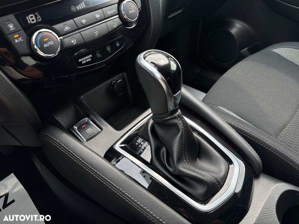 Nissan Qashqai 1.5 DCI DCT TEKNA+ - 14
