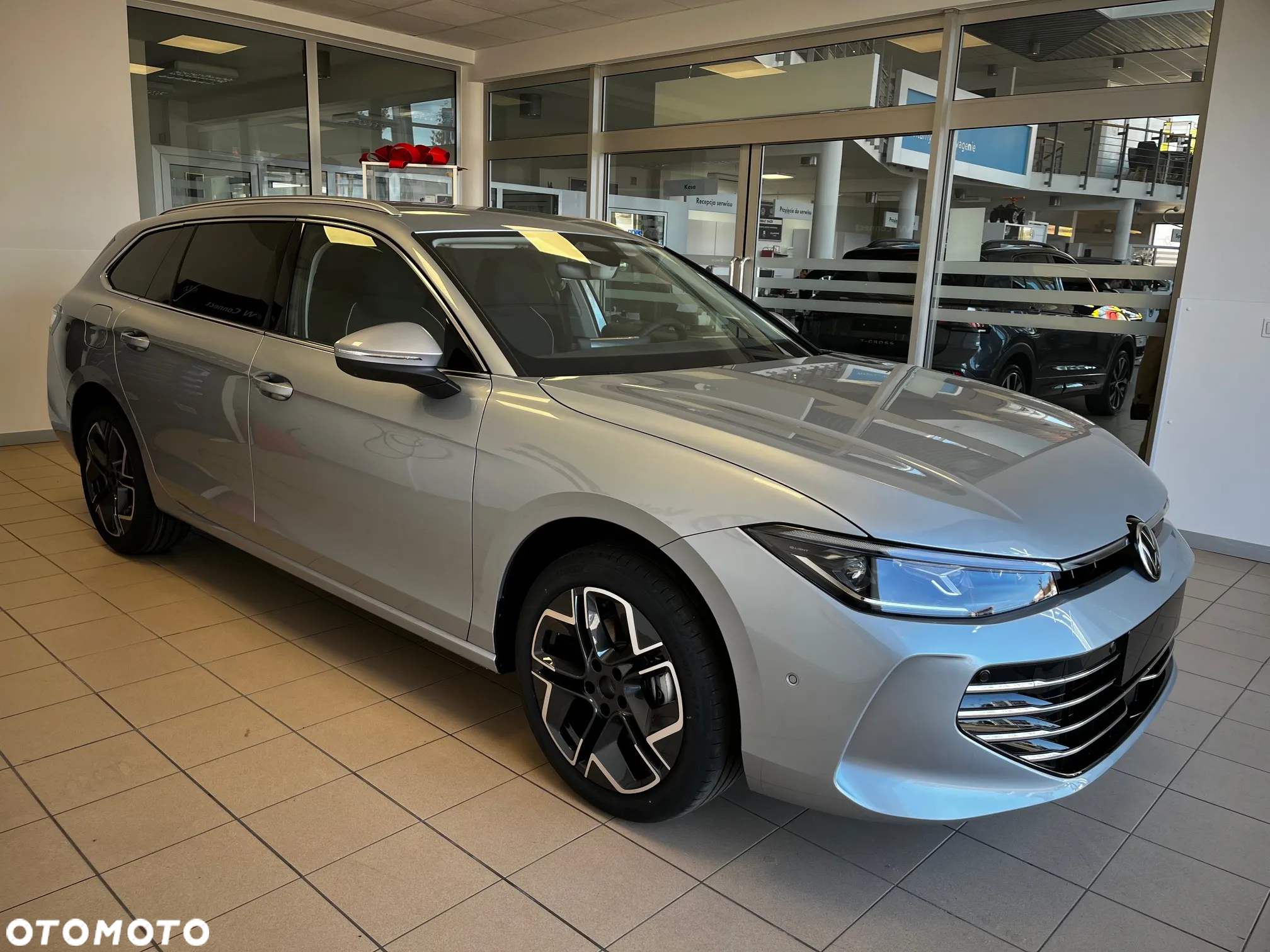 Volkswagen Passat 1.5 TSI EVO Elegance DSG - 12
