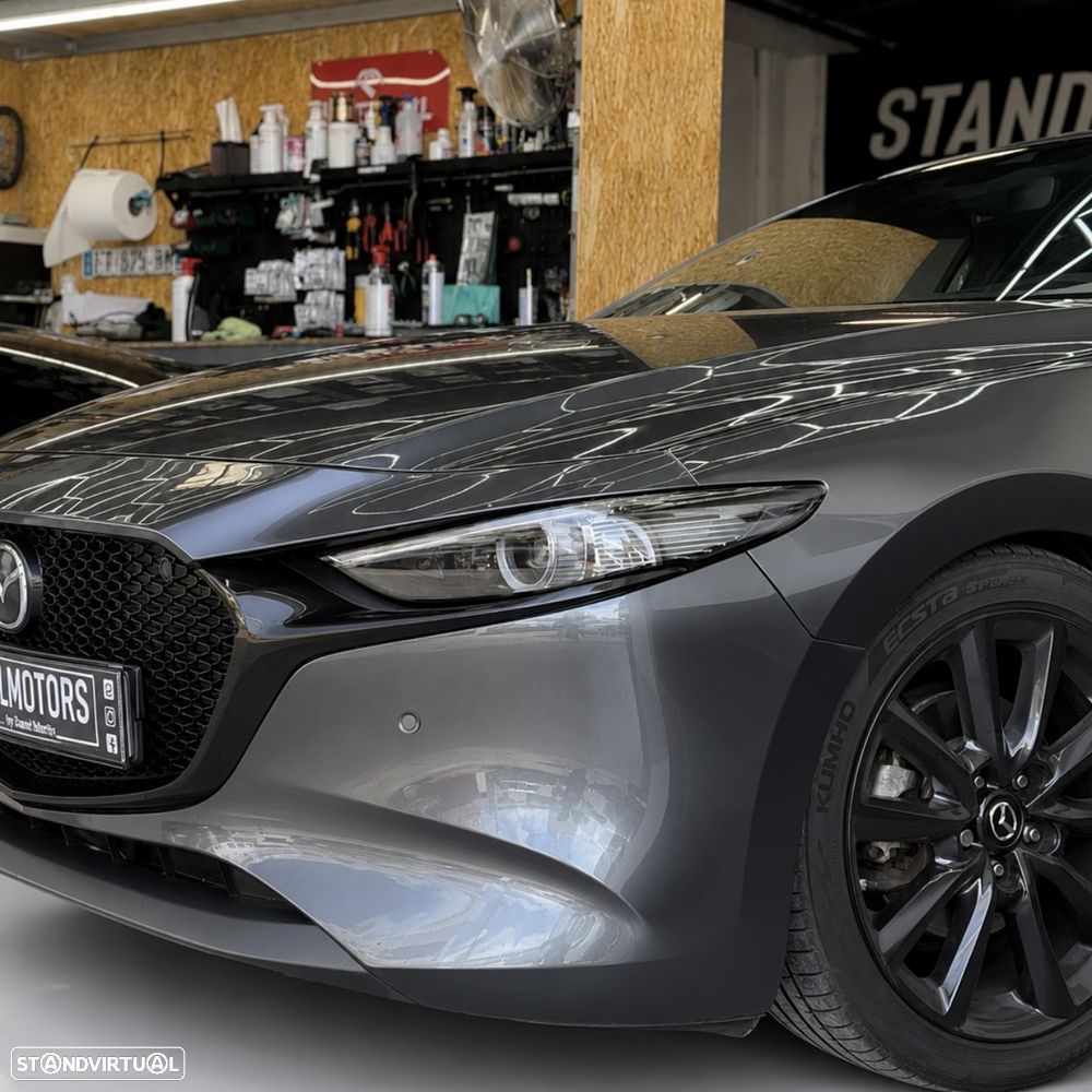 Mazda 3 Hatchback 2.0 Sky-X Excellence - 2