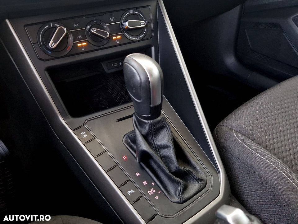 Volkswagen Polo 1.0 TSI DSG Comfortline - 18