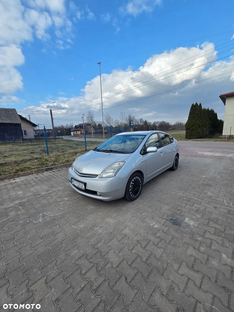 Toyota Prius 1.5 VVT-i Prestige - 5