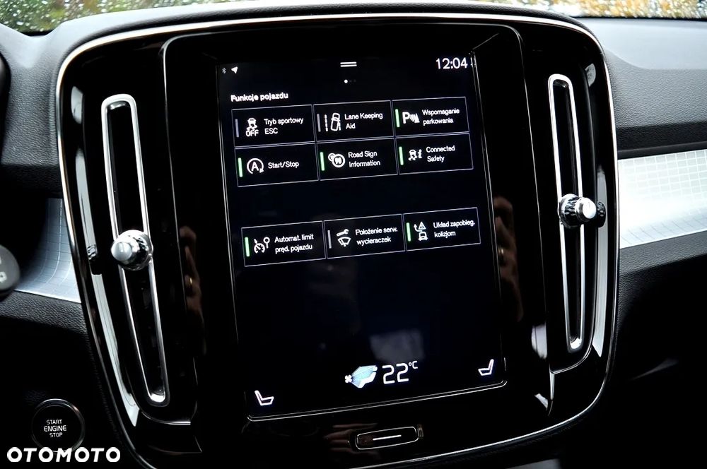 Volvo XC 40 D3 Momentum Pro - 27