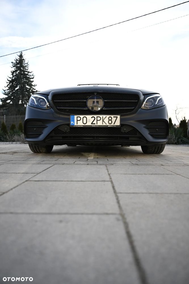 Mercedes-Benz Klasa E - 2
