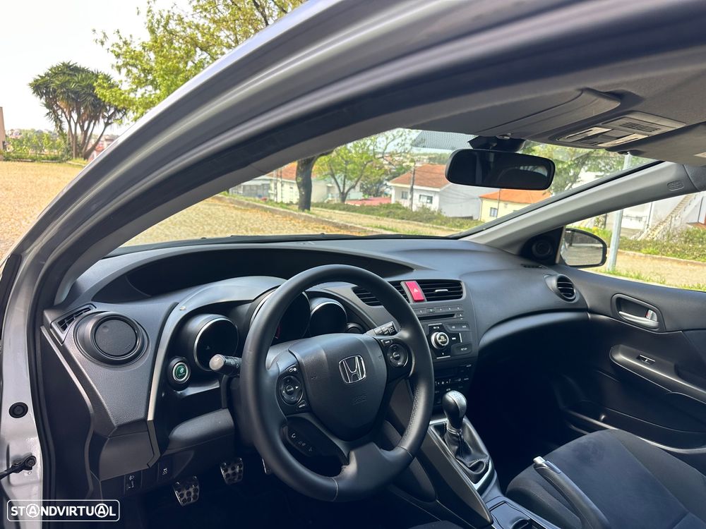 Honda Civic 1.6 i-DTEC Comfort - 19
