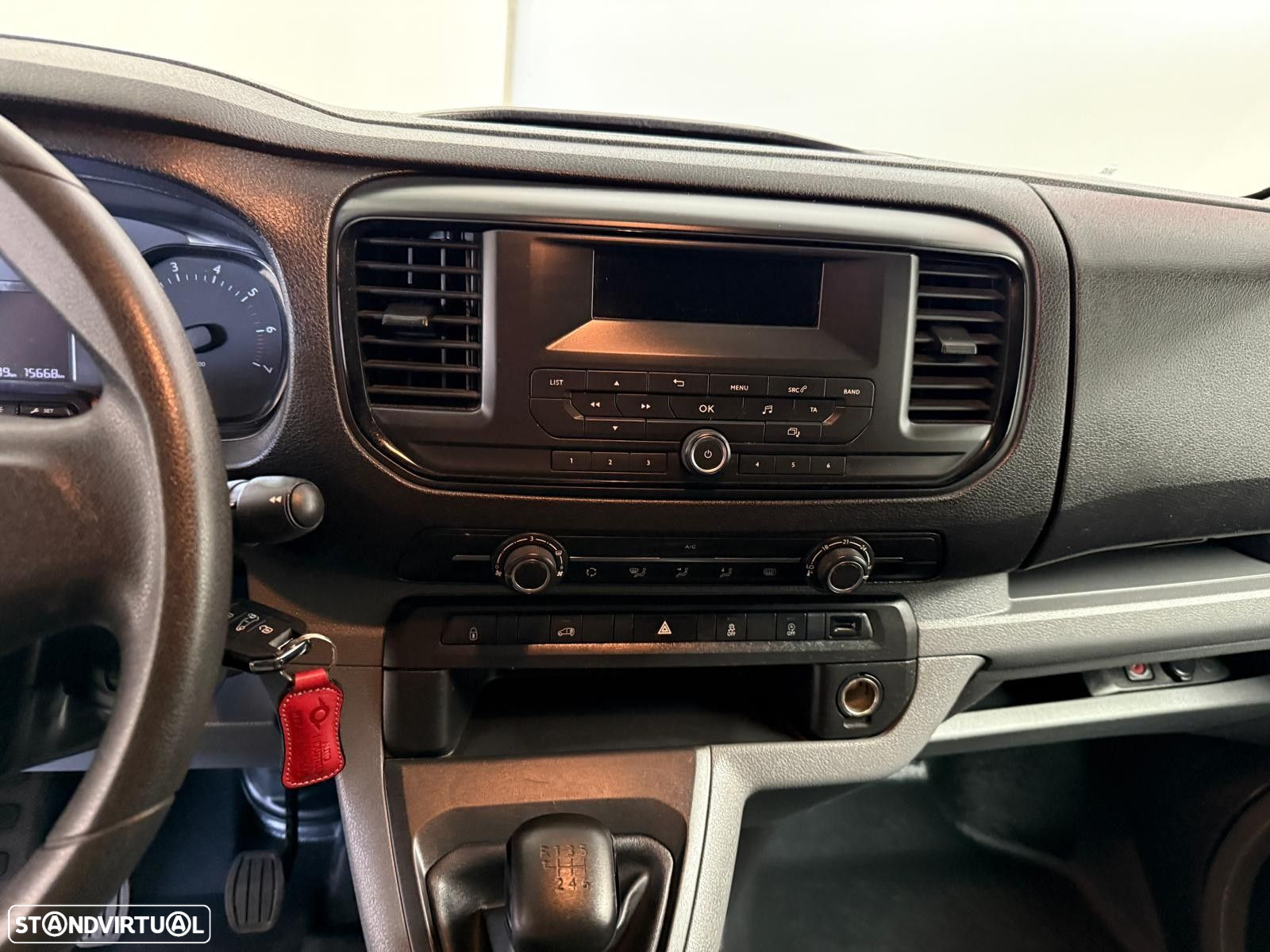 Opel Vivaro 1.5 CDTi L1H1 Essentia - 16