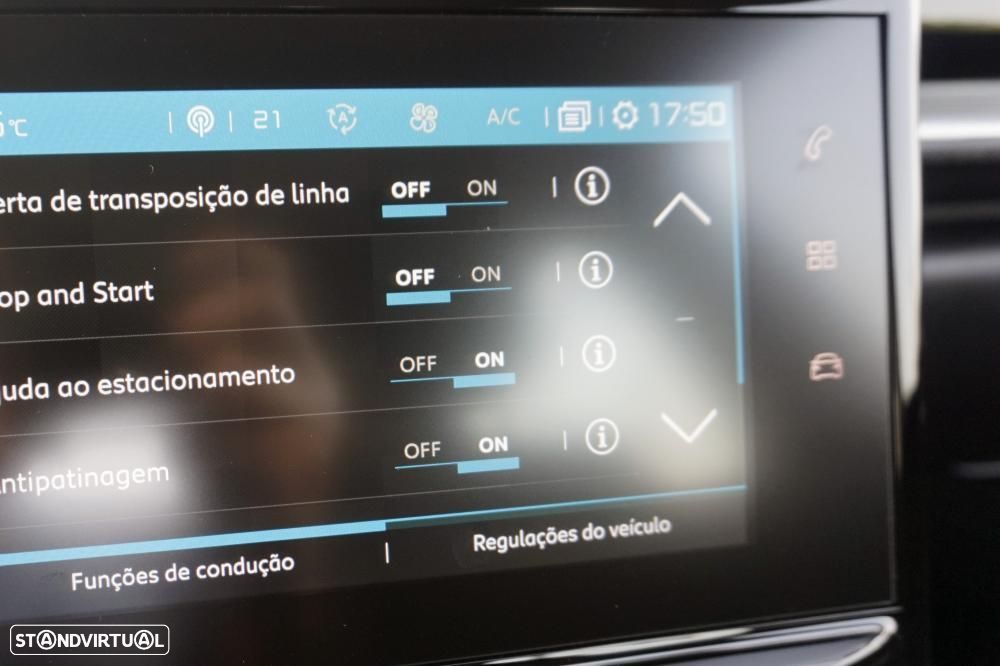 Citroën C3 1.2 PureTech Shine - 22