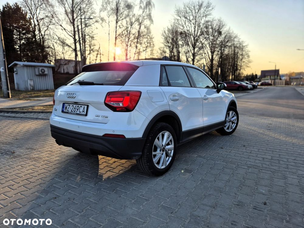 Audi Q2 35 TFSI - 4