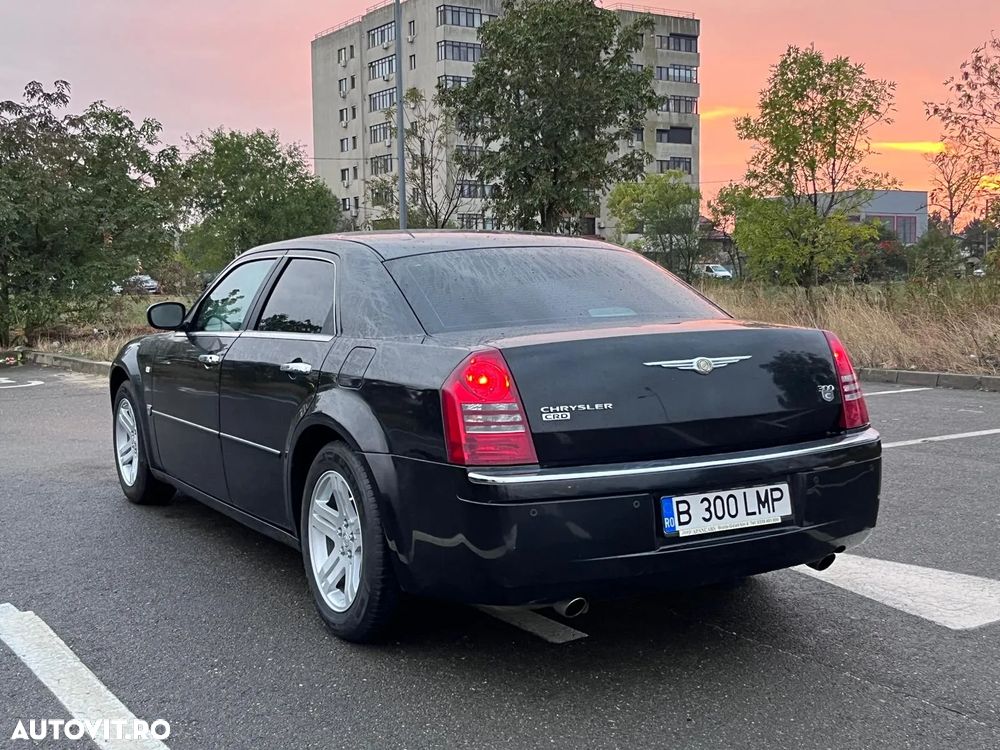 Chrysler 300C 3.0L CRD V6 Aut - 12