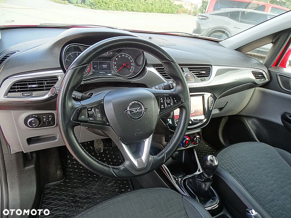 Opel Corsa 1.4 T Cosmo S&S - 32